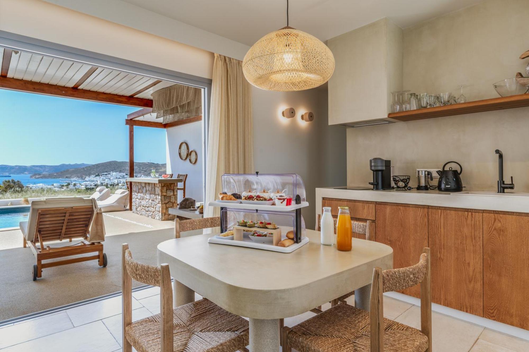Adriana Luxury Villas Adamantas  Exterior photo