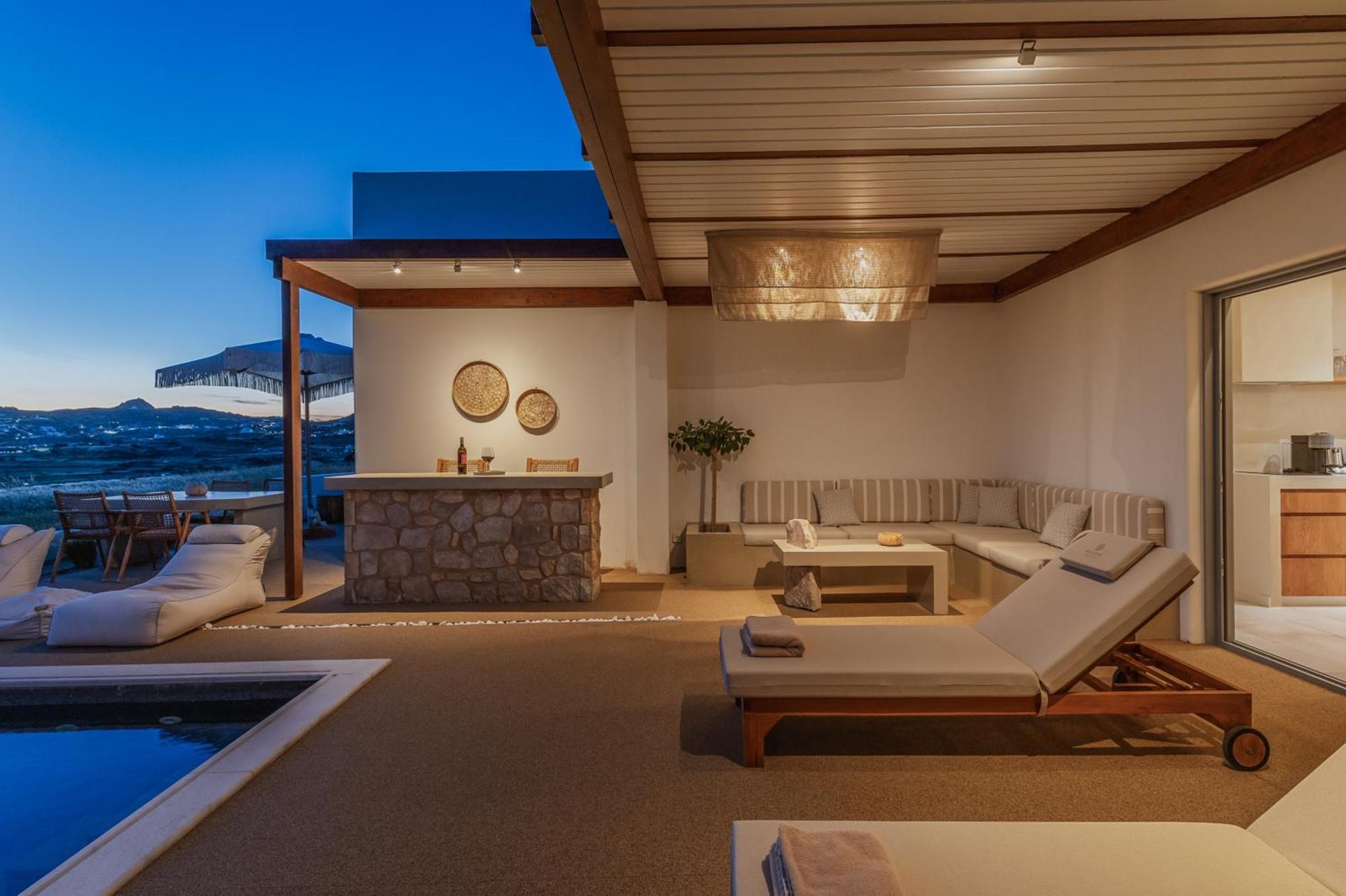 Adriana Luxury Villas Adamantas  Exterior photo
